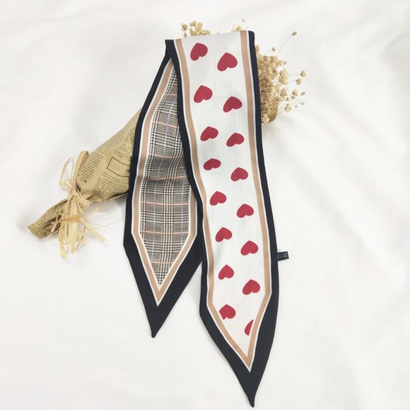 Last one Red Heart Silk Scarf - Picture 3 of 6